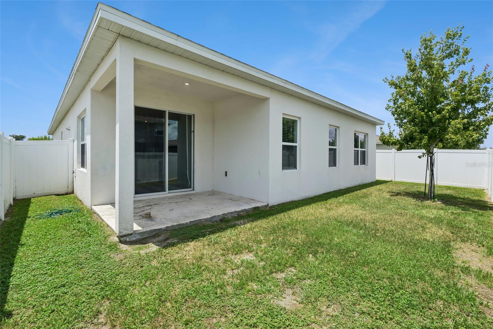 DORA LANDINGS - Residential