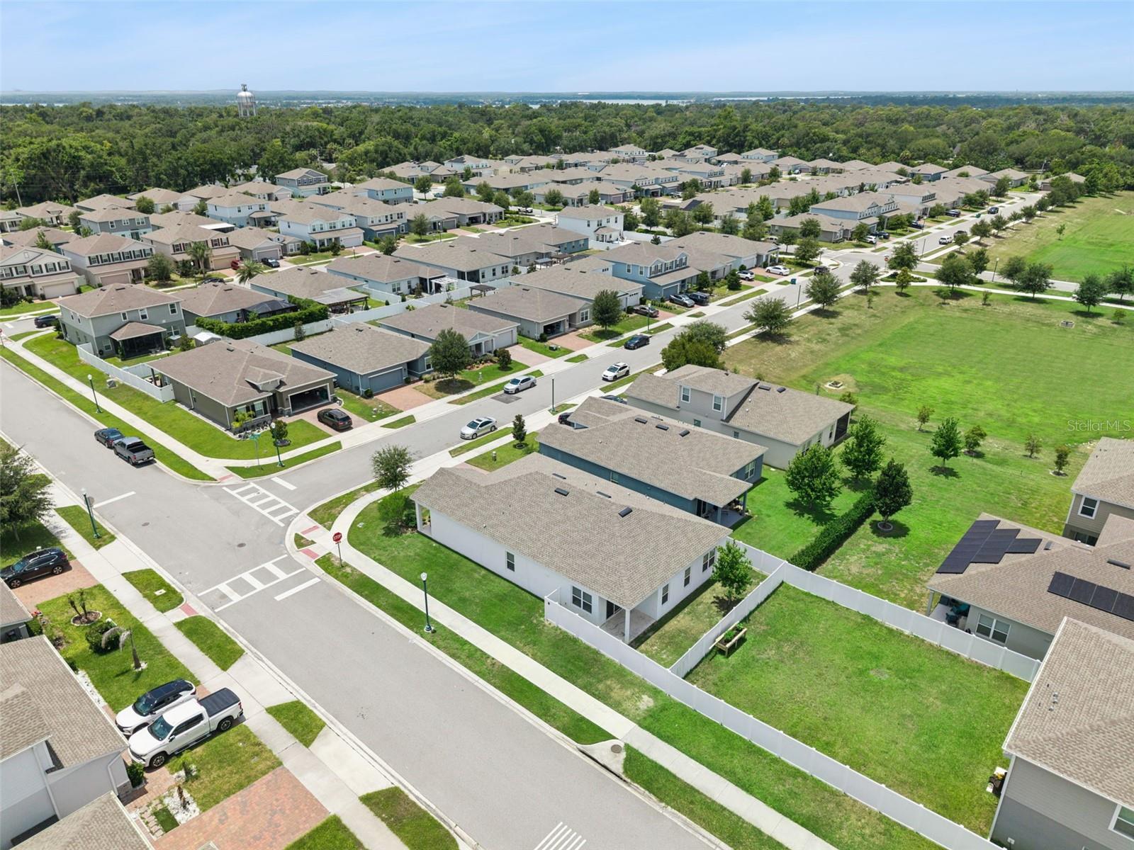 DORA LANDINGS - Residential