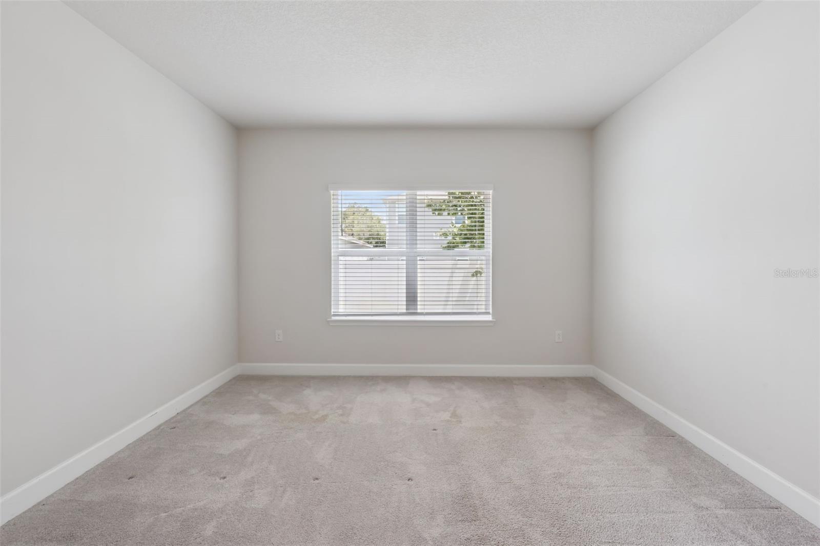 DORA LANDINGS - Residential
