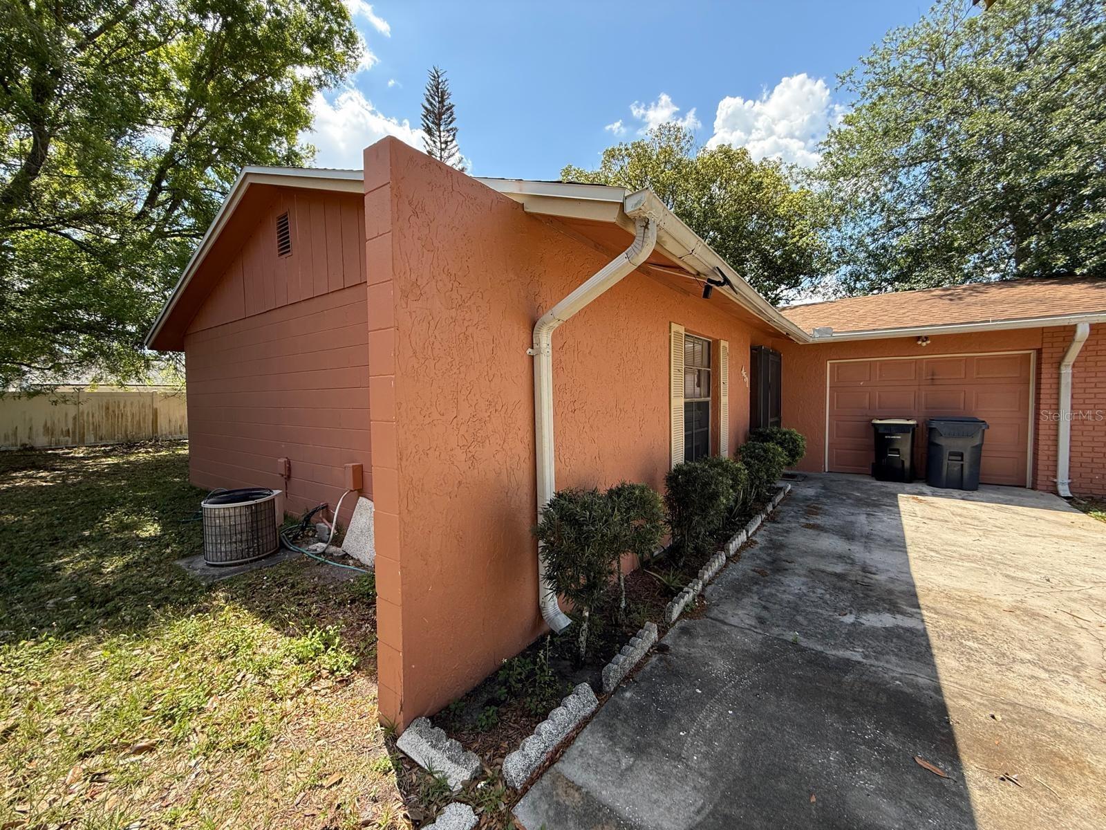 POINCIANA NBRHD 01 VILLAGE 03 - Residential