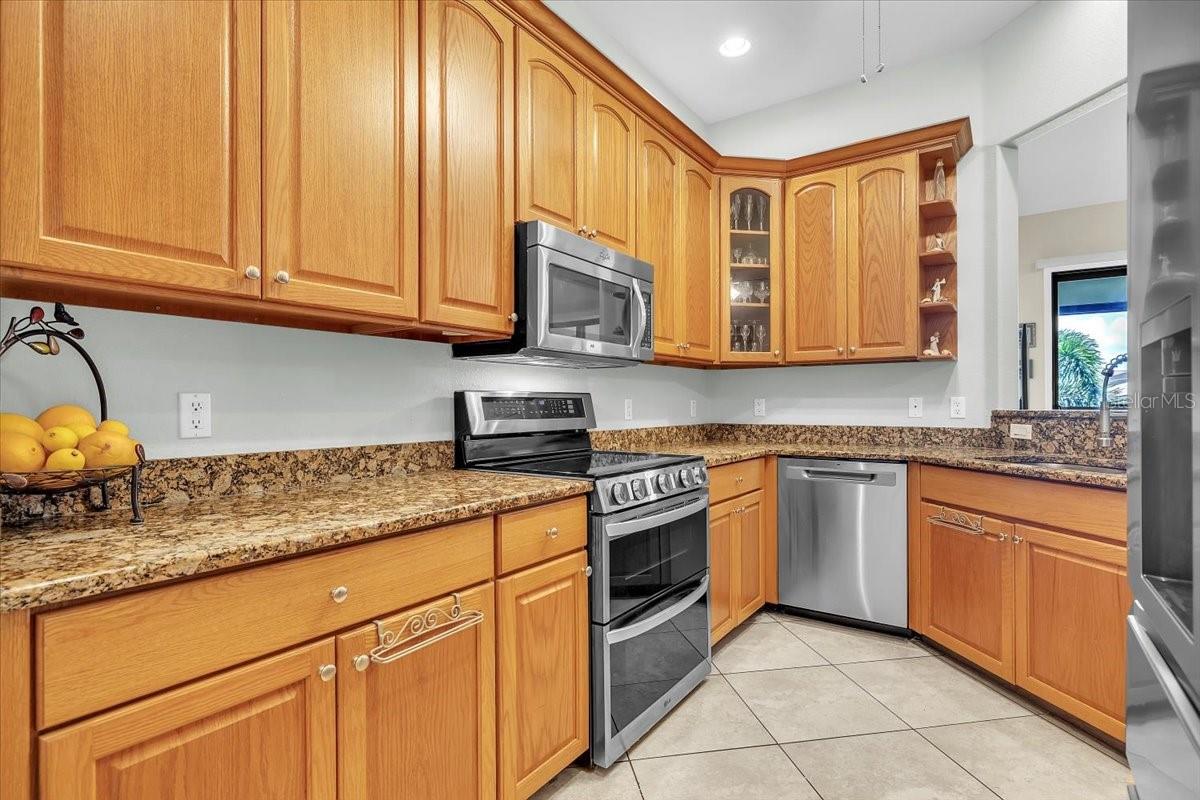 MEDITERRANEAN LNDG CONDO - Residential