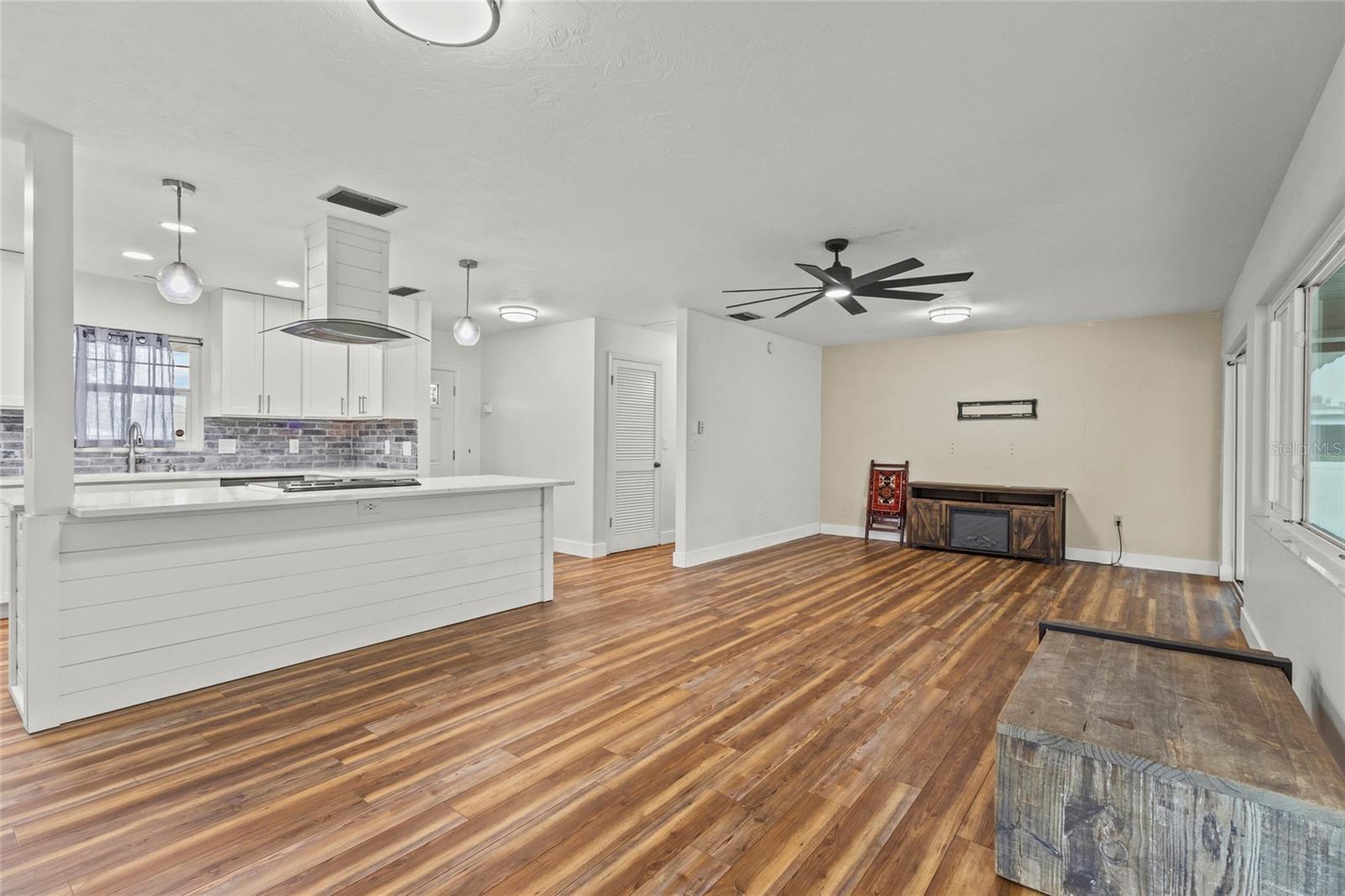LEFFINGWELLS SUB - Residential
