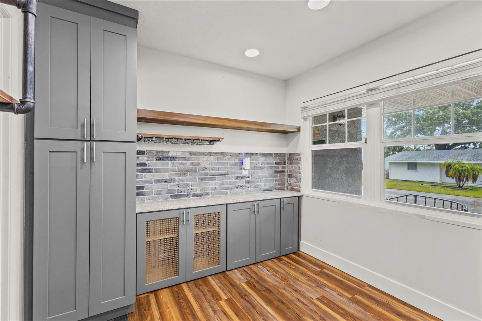 LEFFINGWELLS SUB - Residential