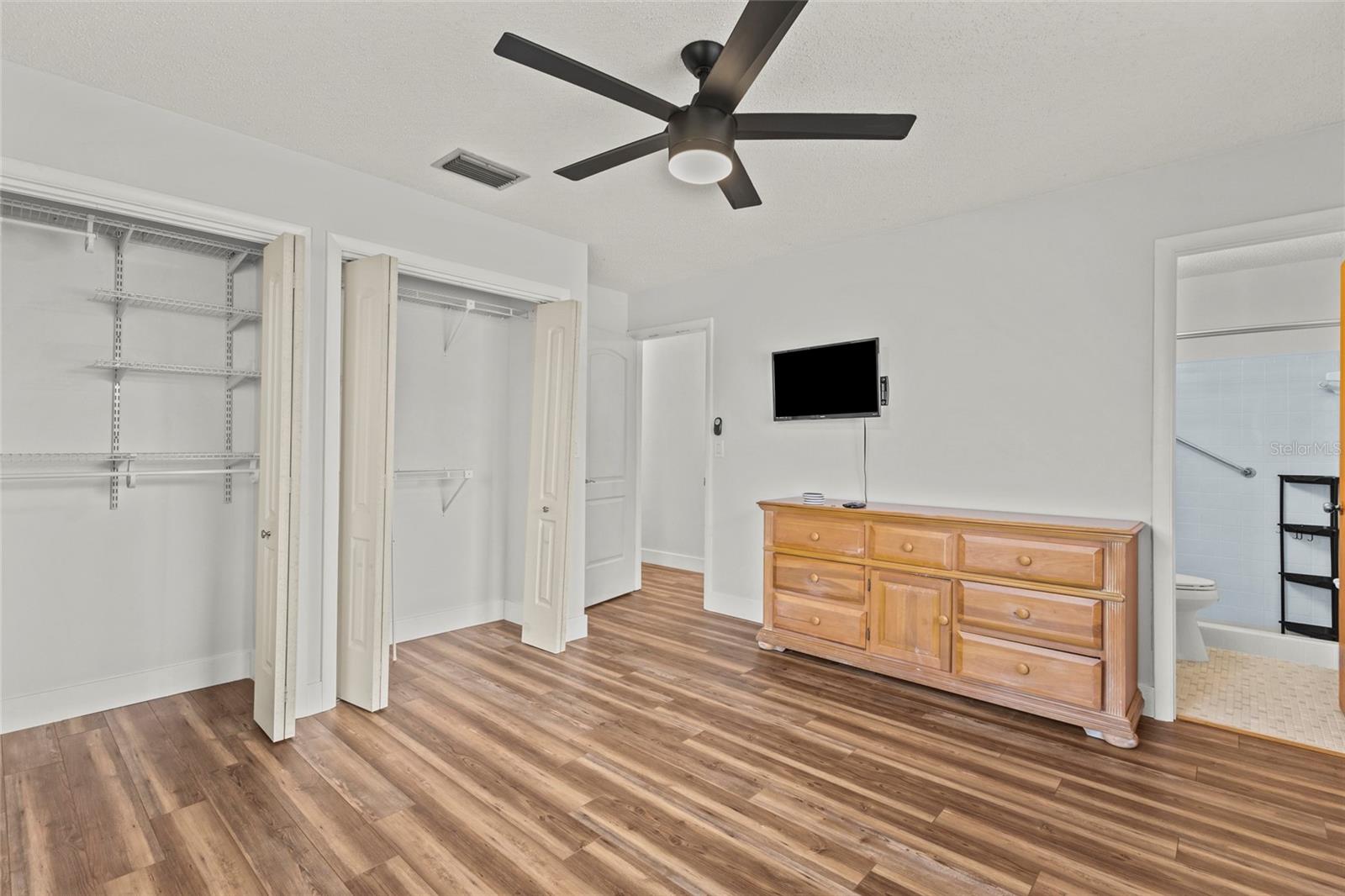 LEFFINGWELLS SUB - Residential