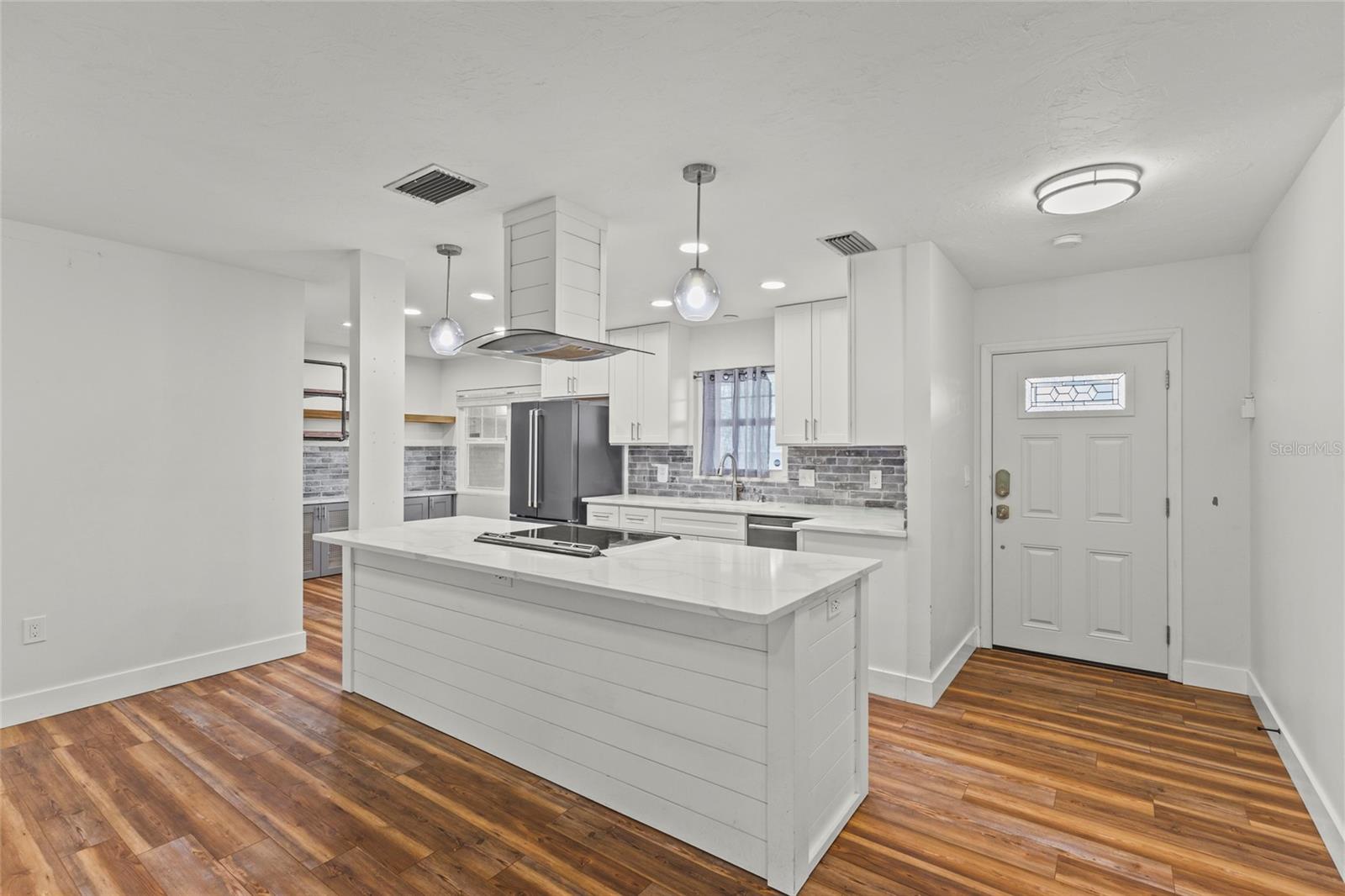 LEFFINGWELLS SUB - Residential