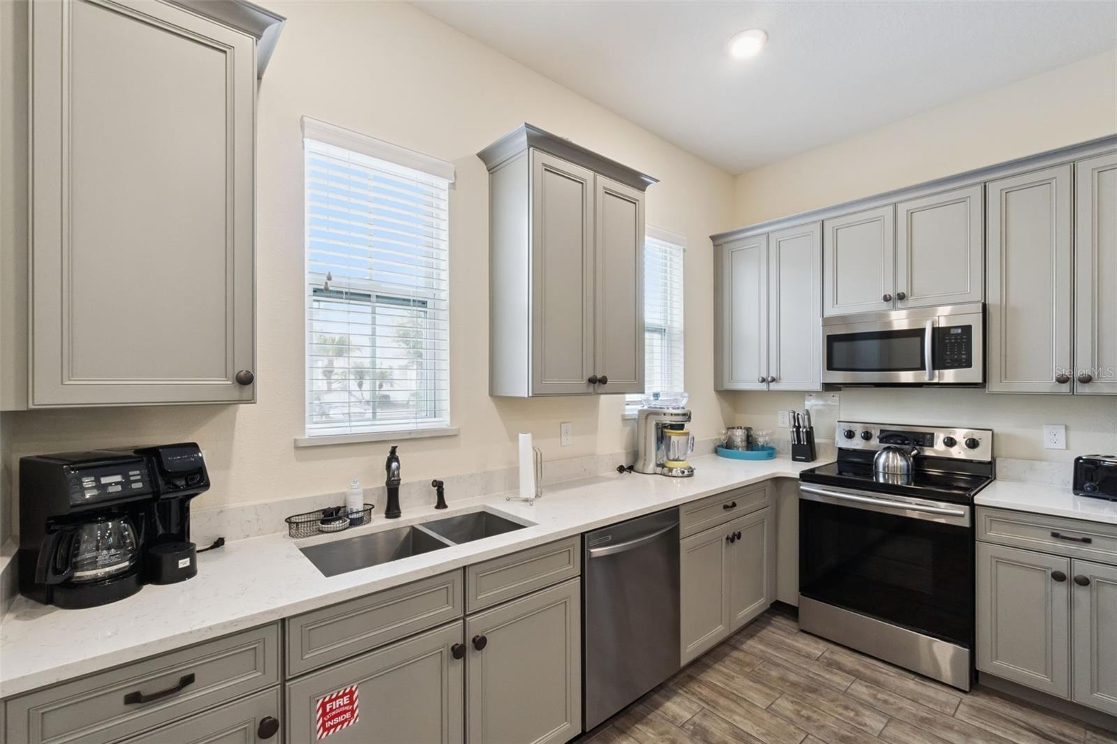 ROLLING OAKS PH 5 - Residential