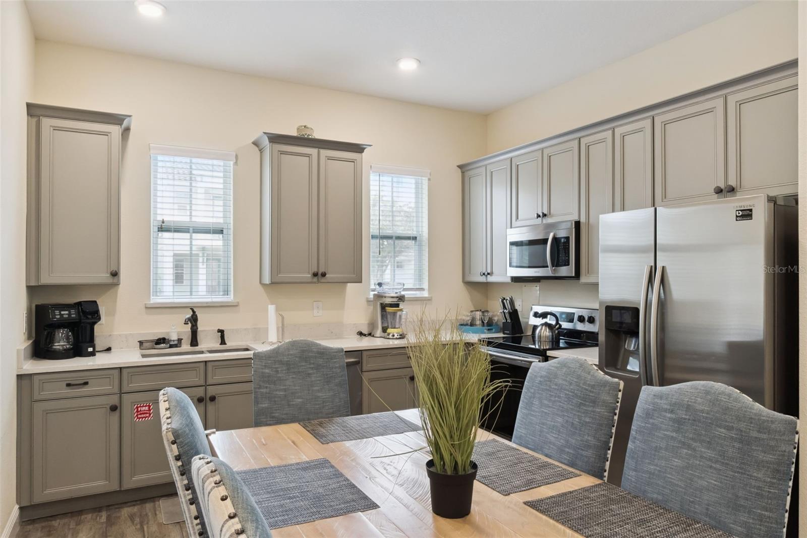 ROLLING OAKS PH 5 - Residential