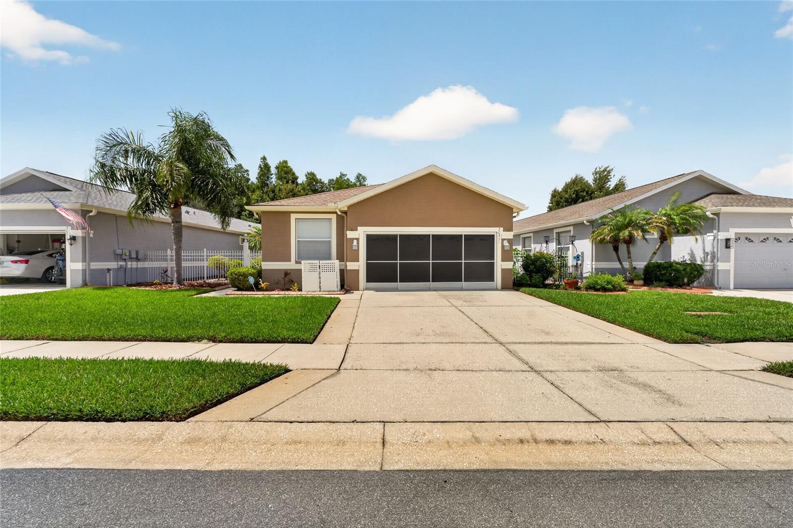 GROVES PH 03 - Residential