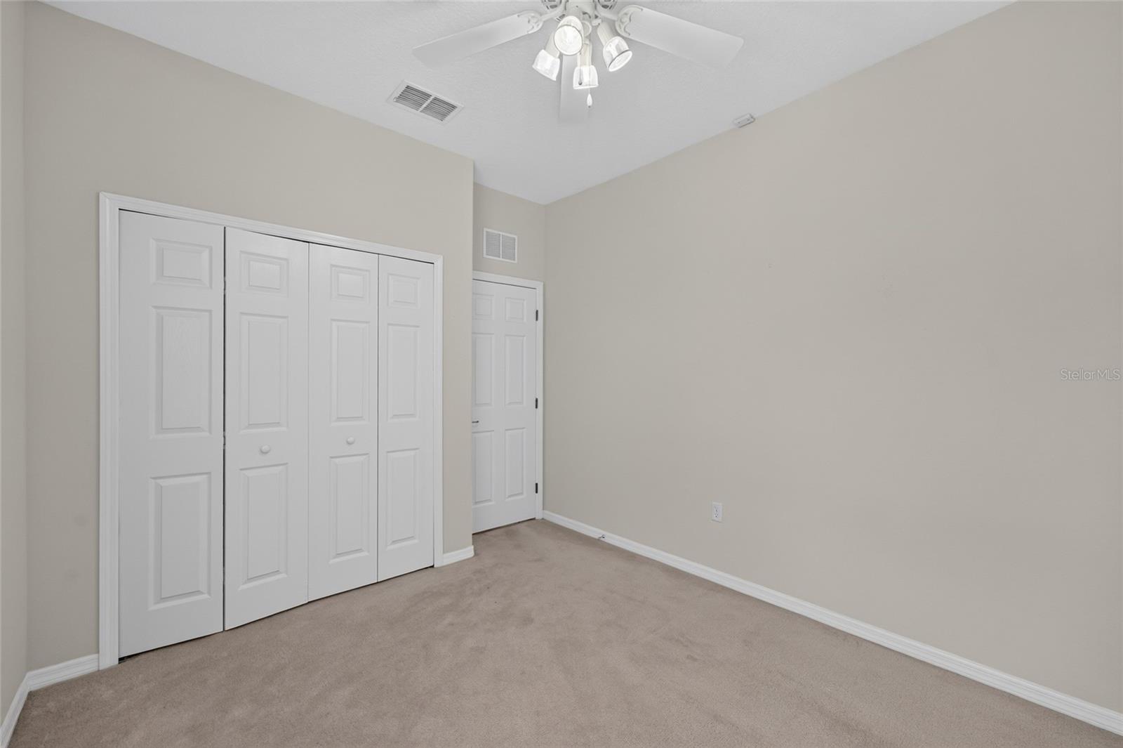 GROVES PH 03 - Residential
