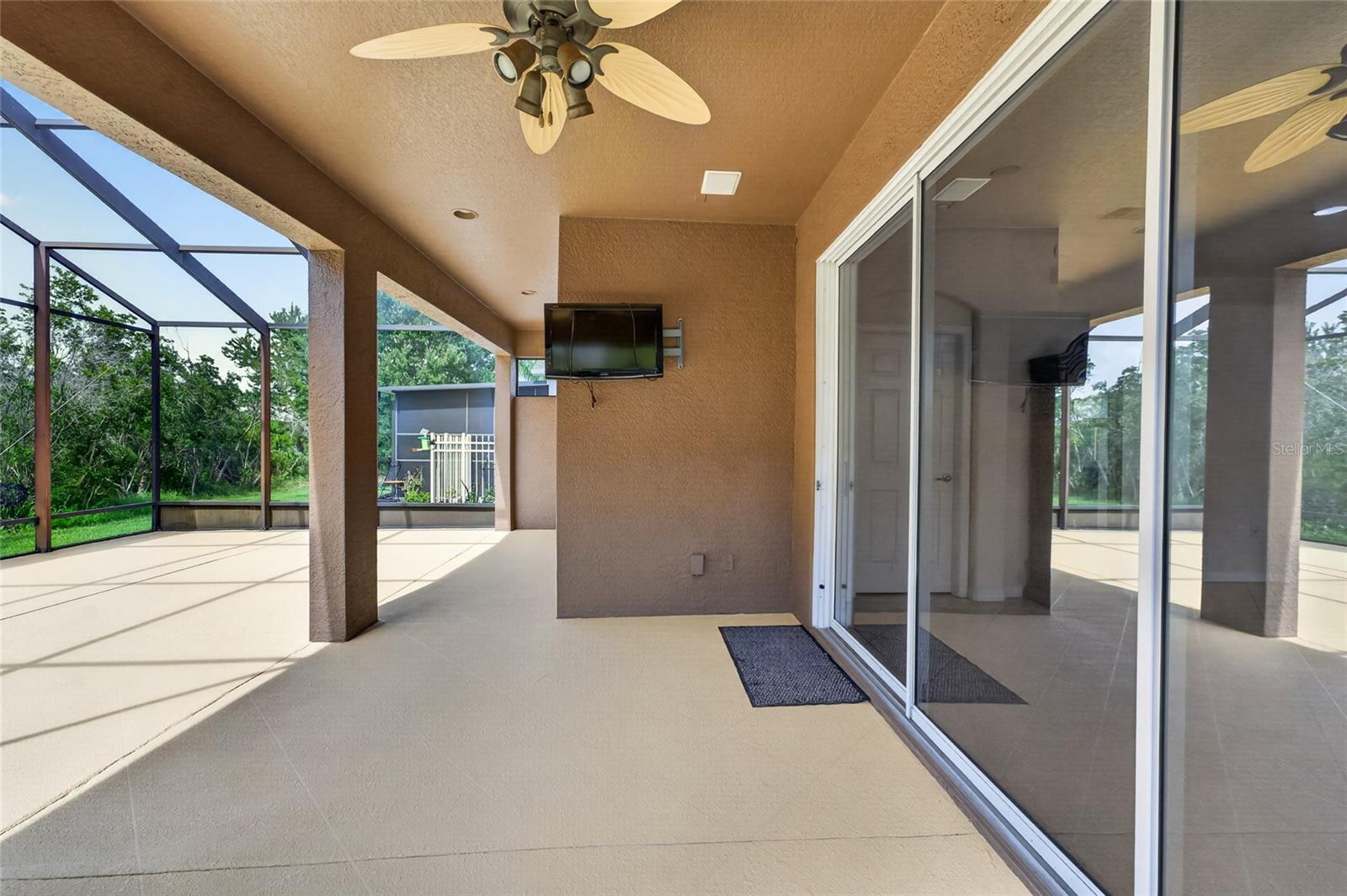 GROVES PH 03 - Residential