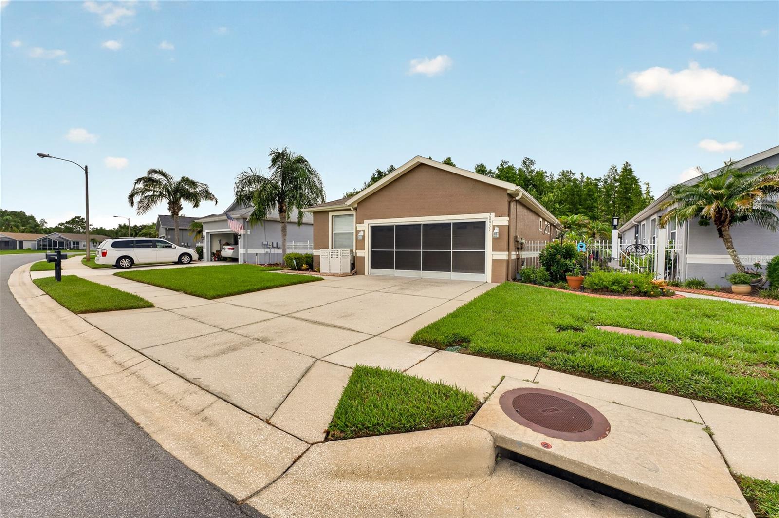 GROVES PH 03 - Residential