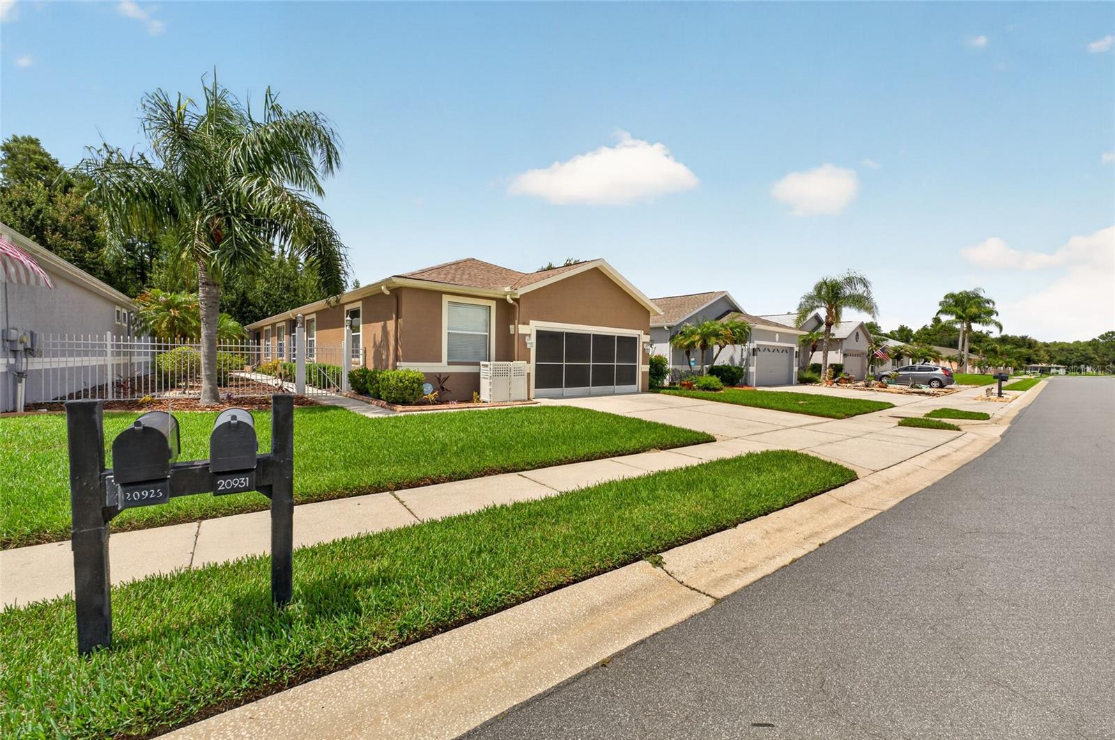 GROVES PH 03 - Residential