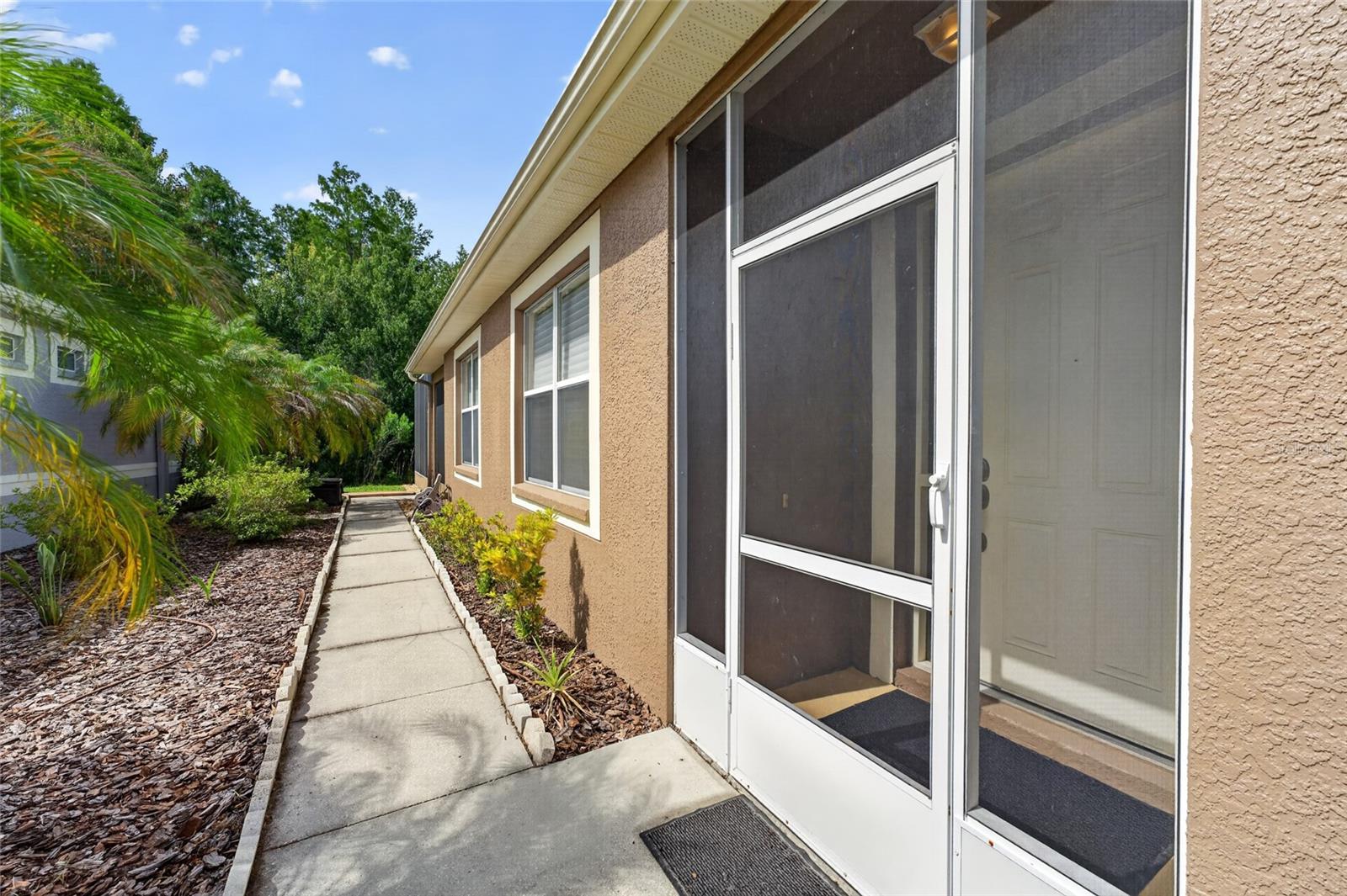 GROVES PH 03 - Residential