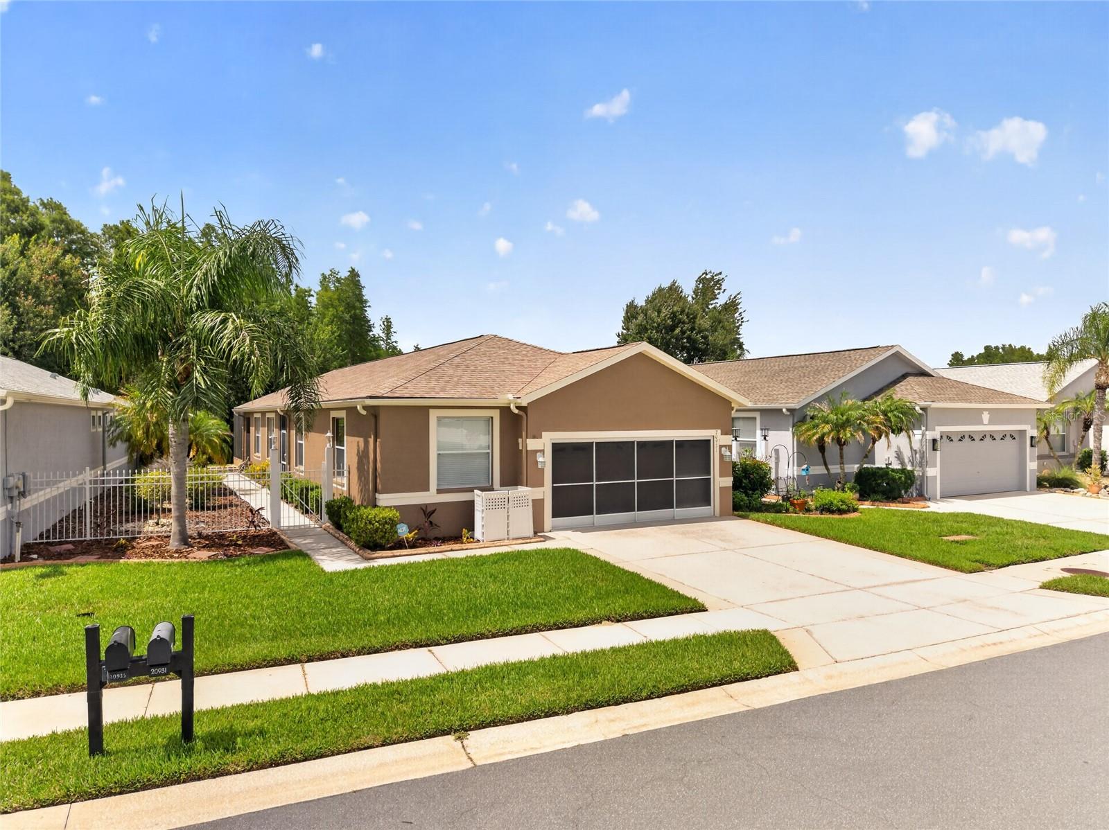 GROVES PH 03 - Residential