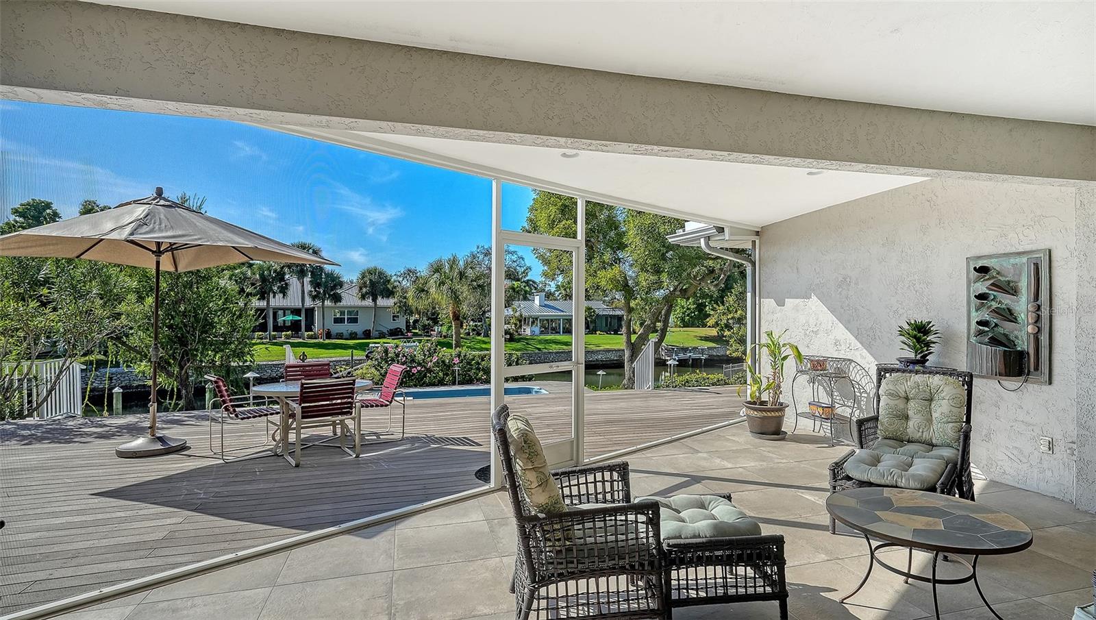 CORAL COVE - Residential
