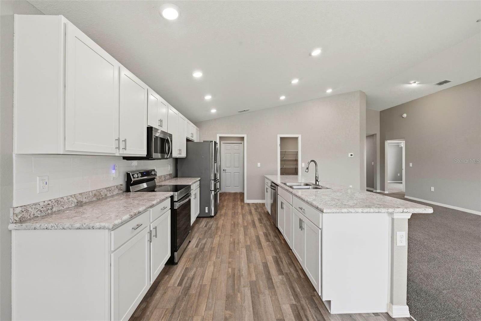 VILLAMAR PH 4 - Residential