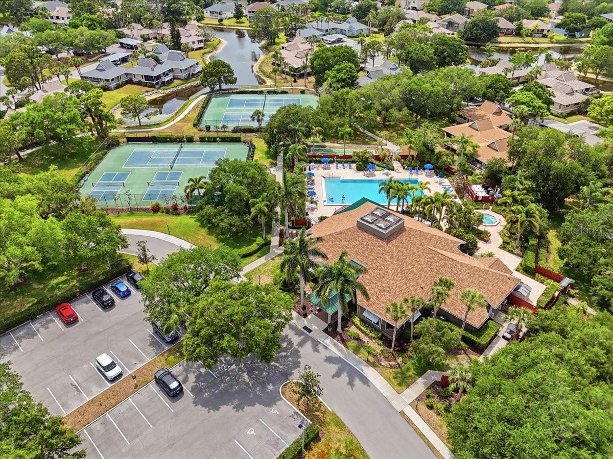 POINTE ALEXIS SOUTH - Residential