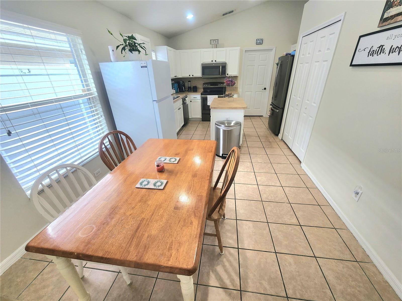 LEGACY PK-PH 1 - Residential Lease