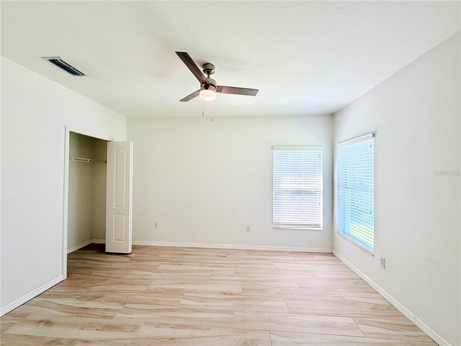 WESTWOOD LAKES PH 2A UNIT 2 - Residential Lease