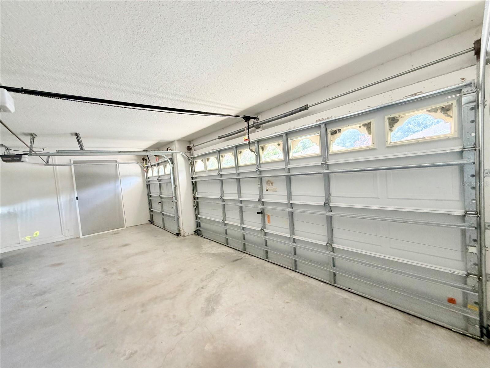 WESTWOOD LAKES PH 2A UNIT 2 - Residential Lease
