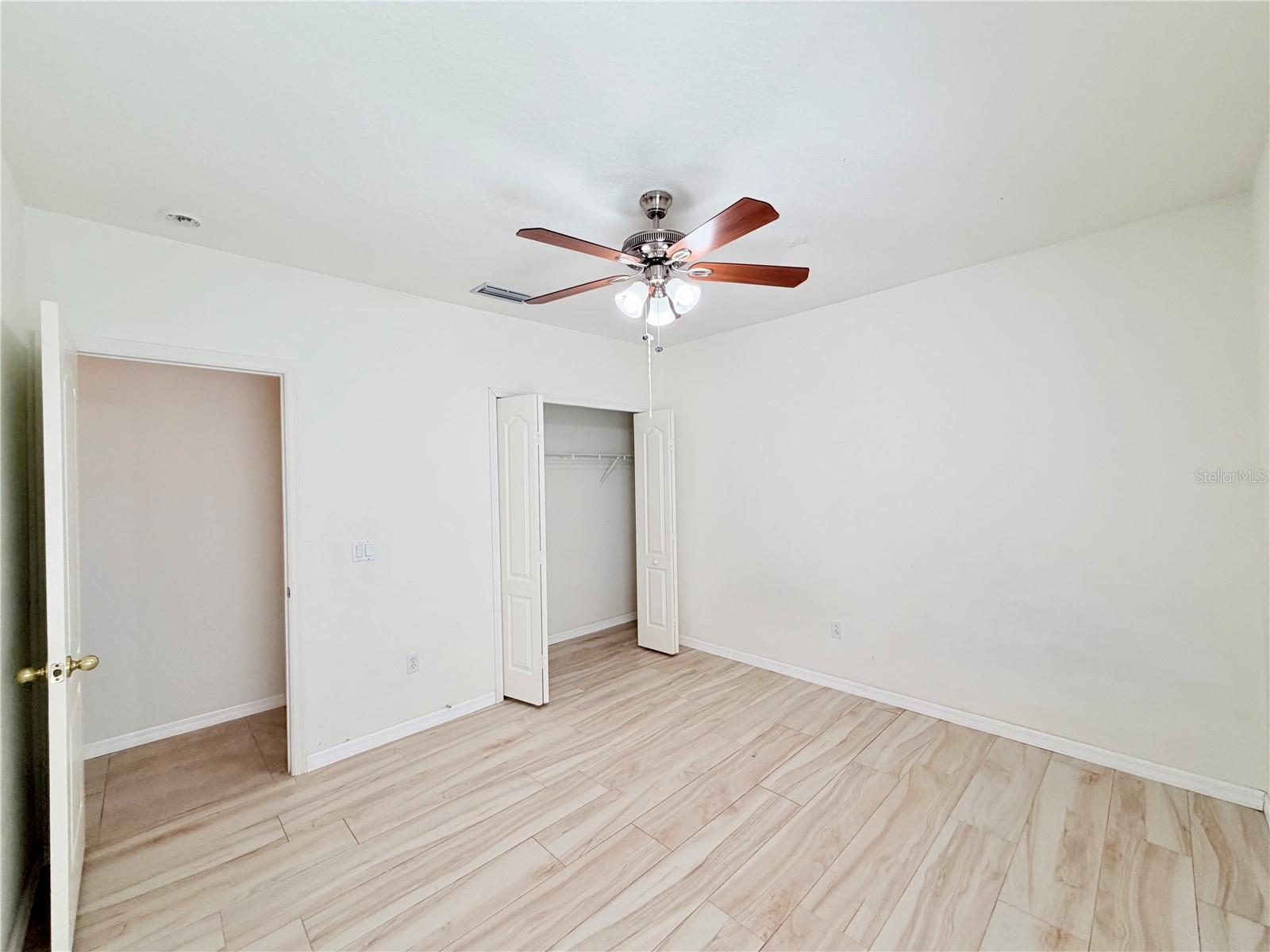 WESTWOOD LAKES PH 2A UNIT 2 - Residential Lease