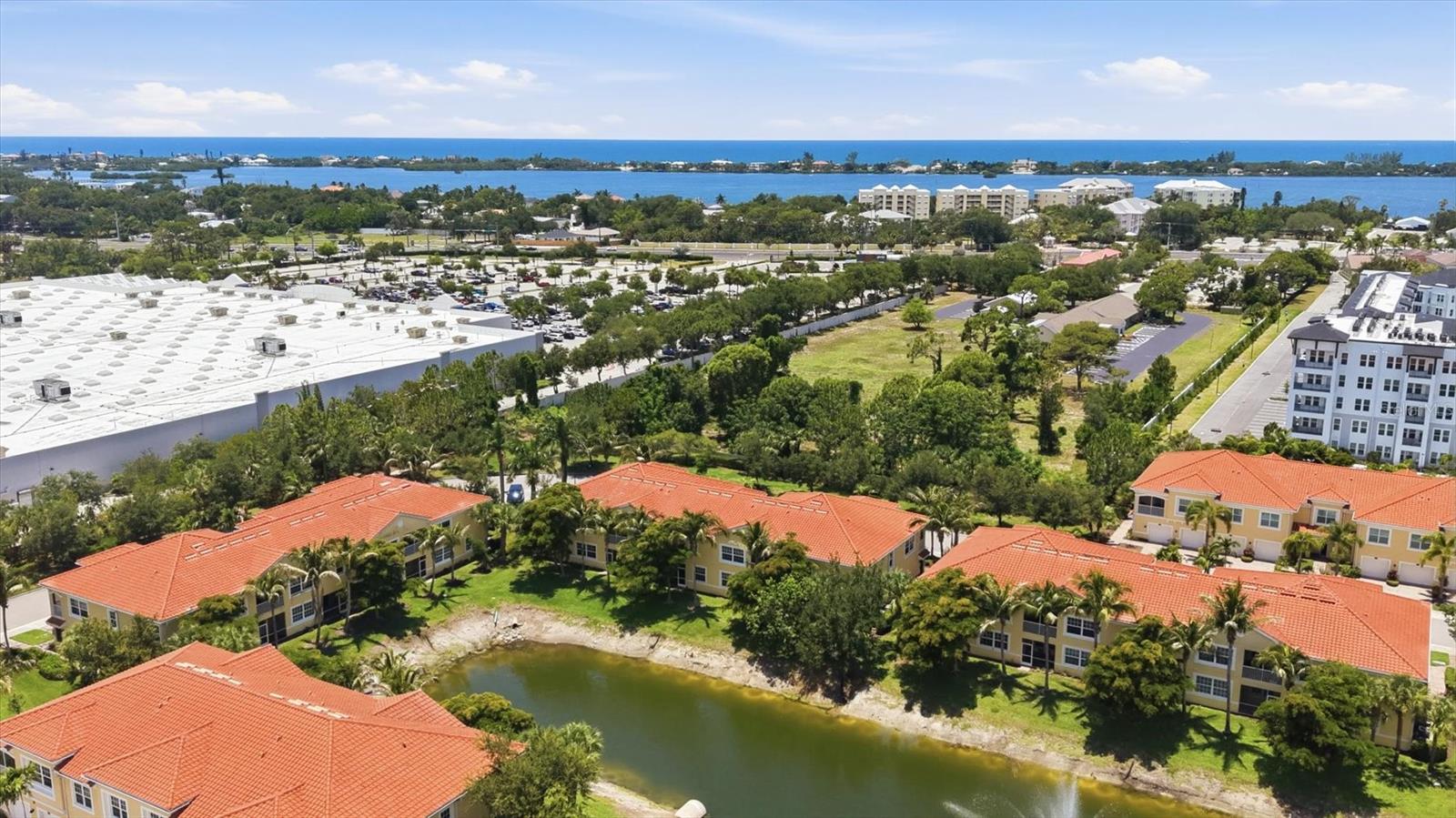 BAY STREET VILLAGE - Residential