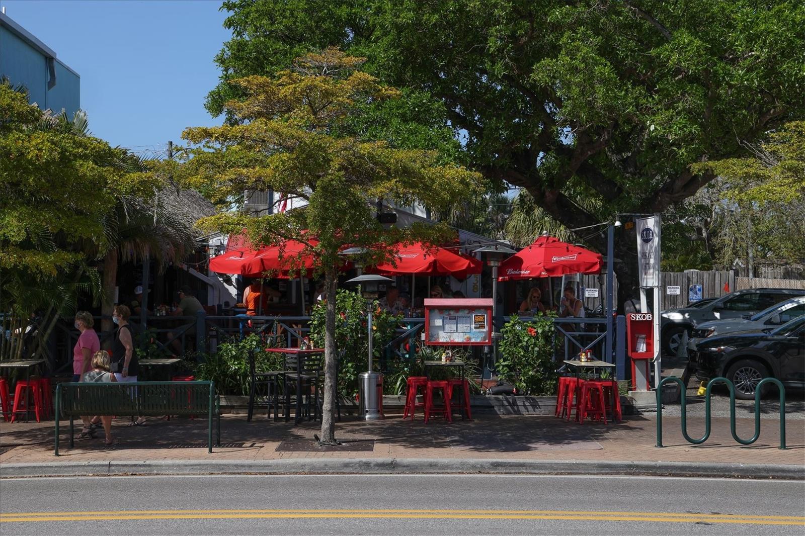 BAY STREET VILLAGE - Residential
