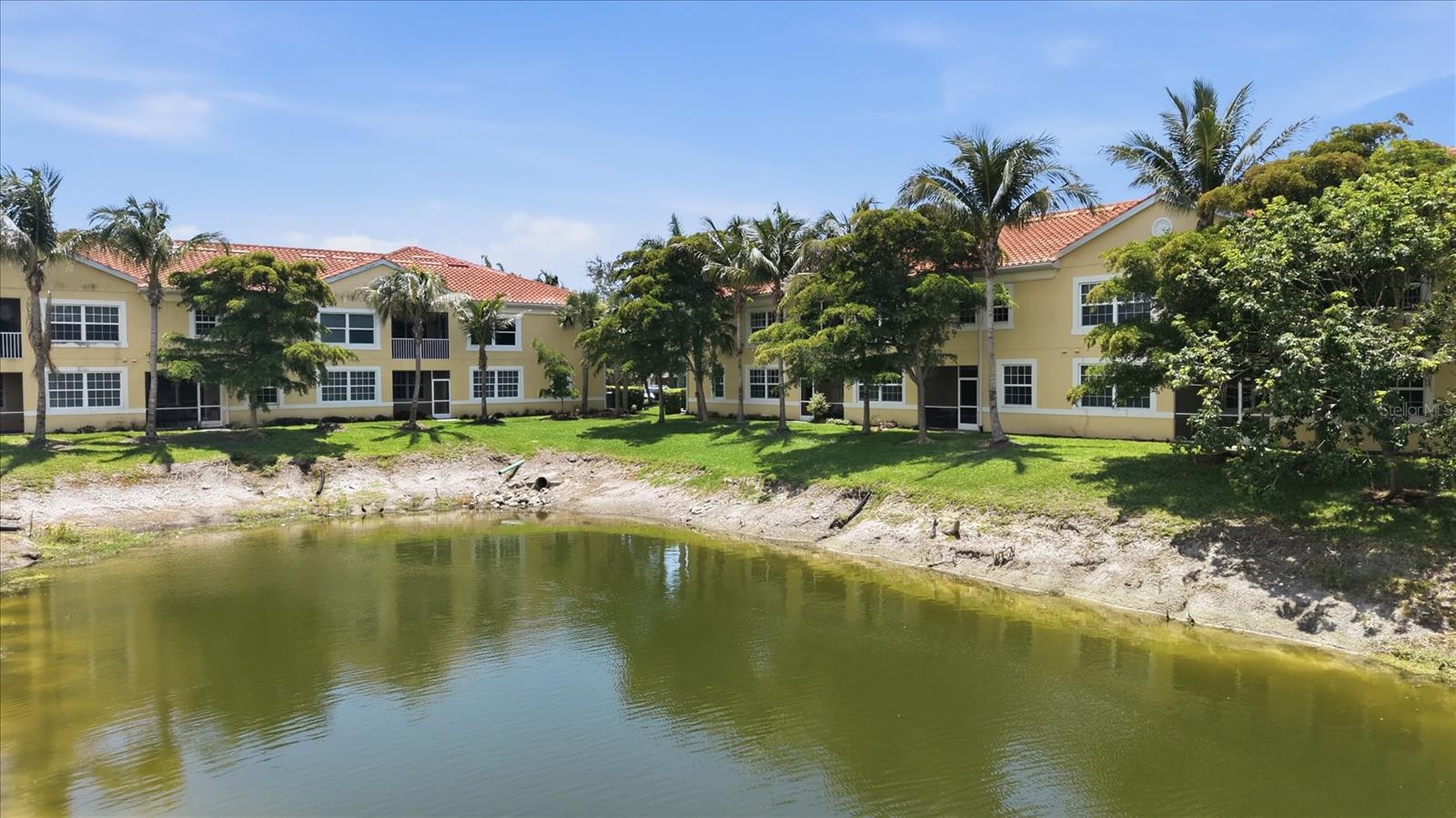 BAY STREET VILLAGE - Residential