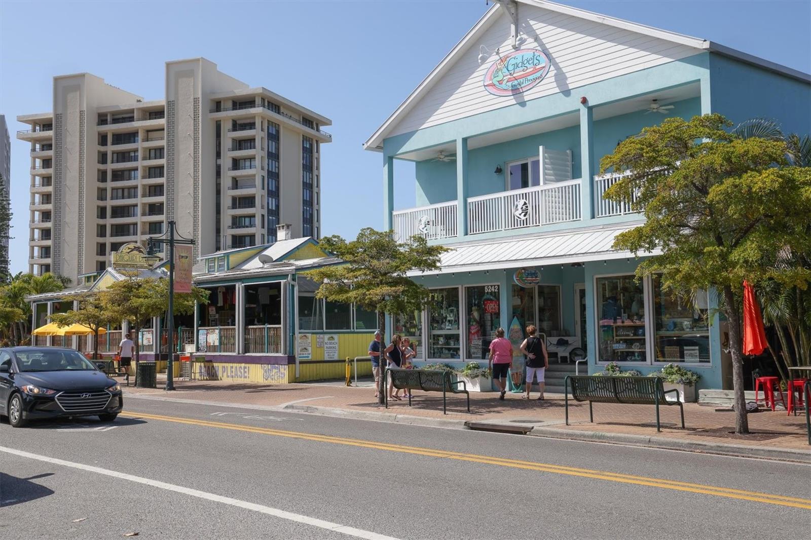 BAY STREET VILLAGE - Residential