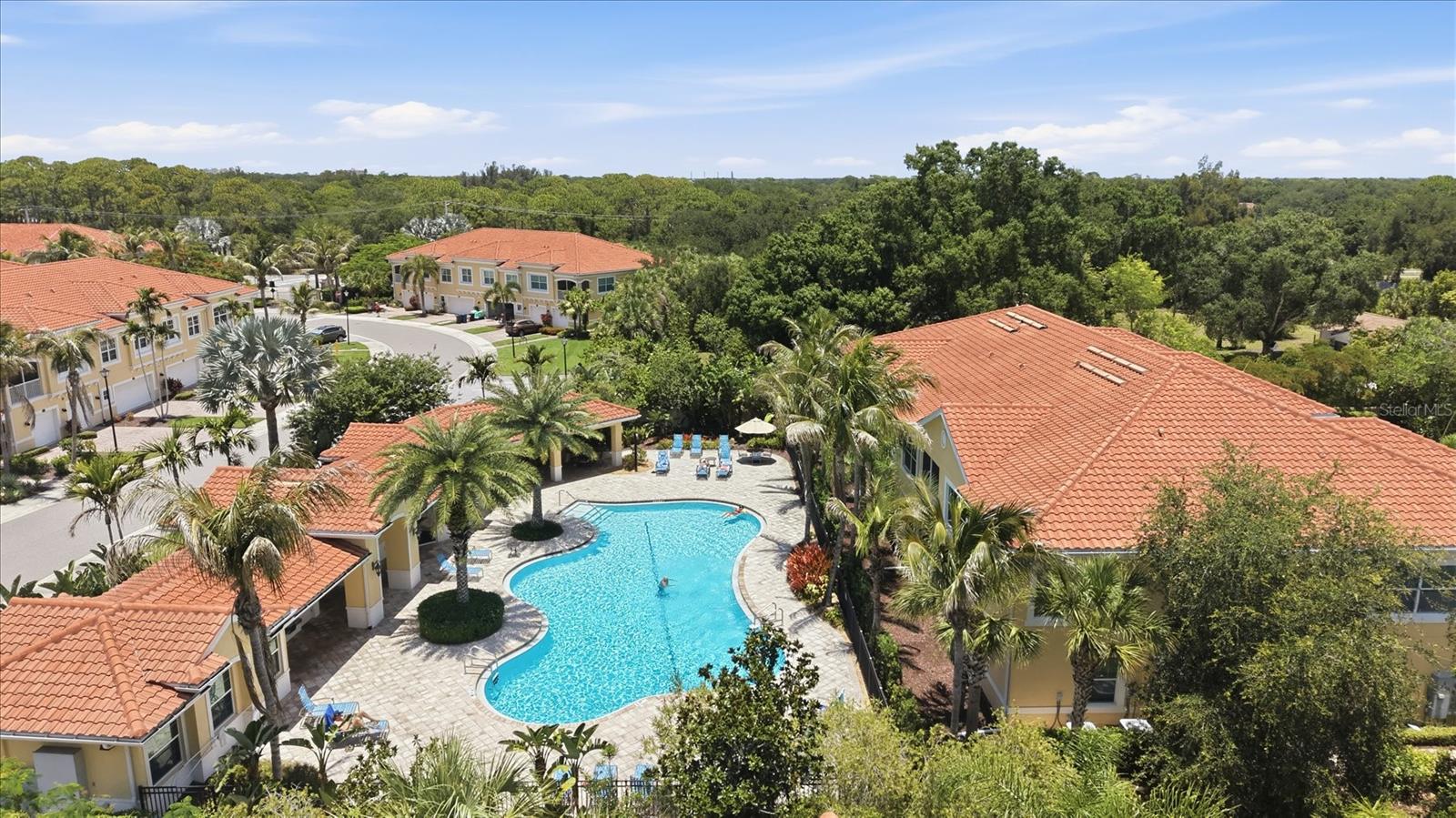 BAY STREET VILLAGE - Residential