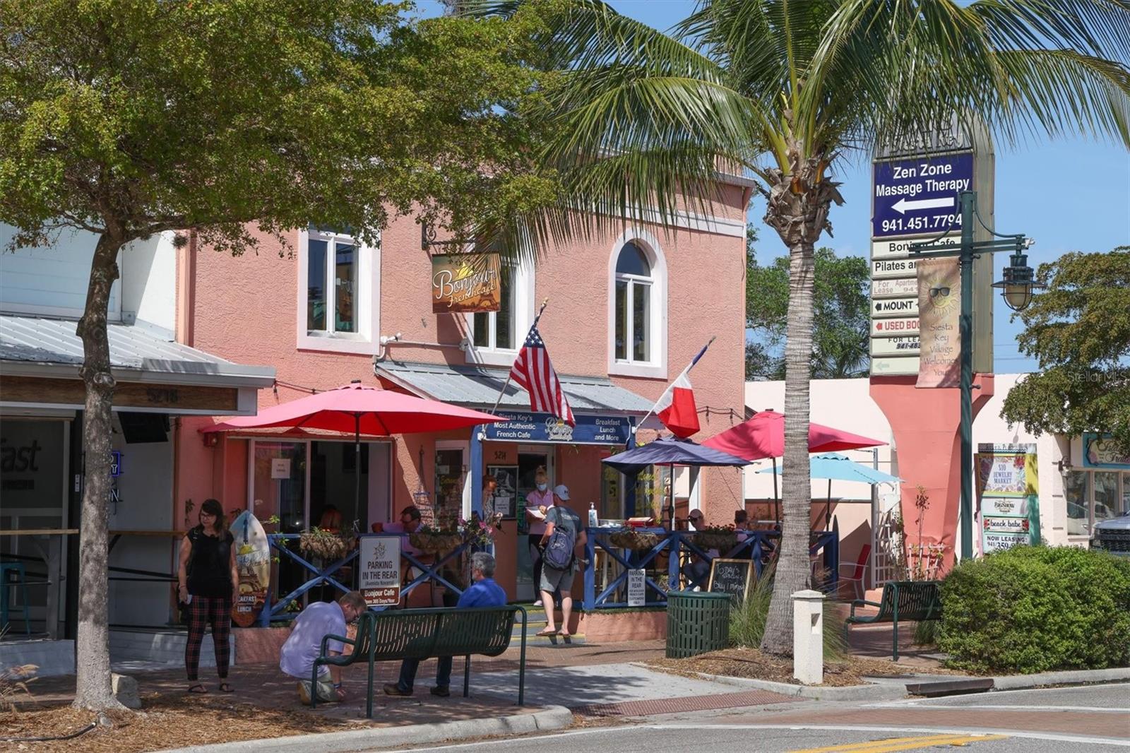 BAY STREET VILLAGE - Residential