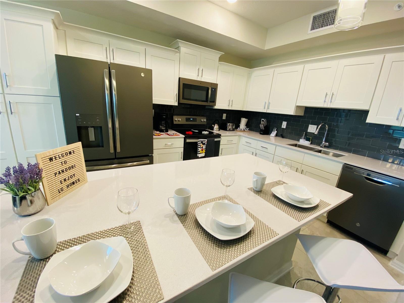 THE TERRACES AT STOREY LAKE CONDO 3 PH 9 - Residential