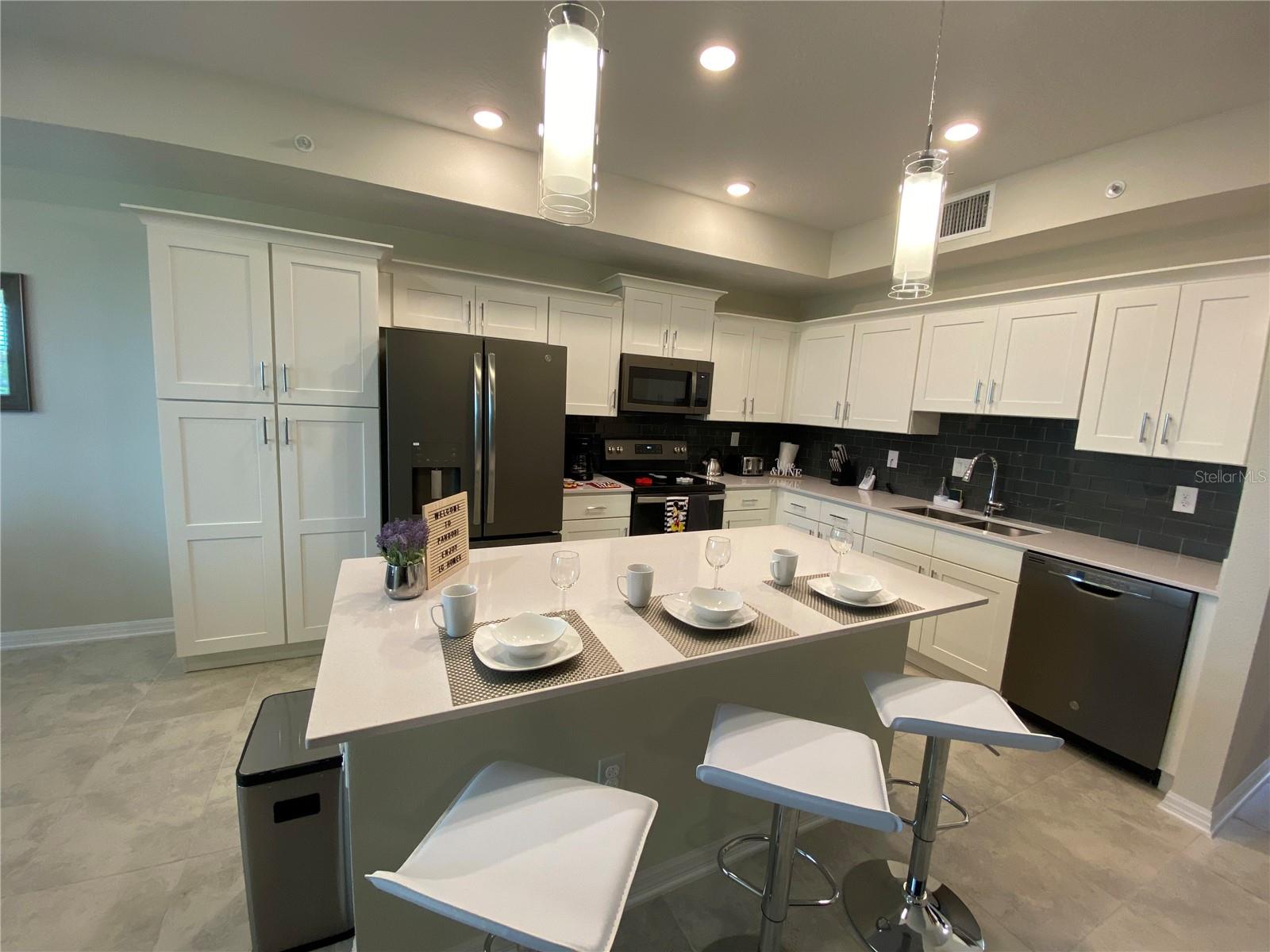 THE TERRACES AT STOREY LAKE CONDO 3 PH 9 - Residential