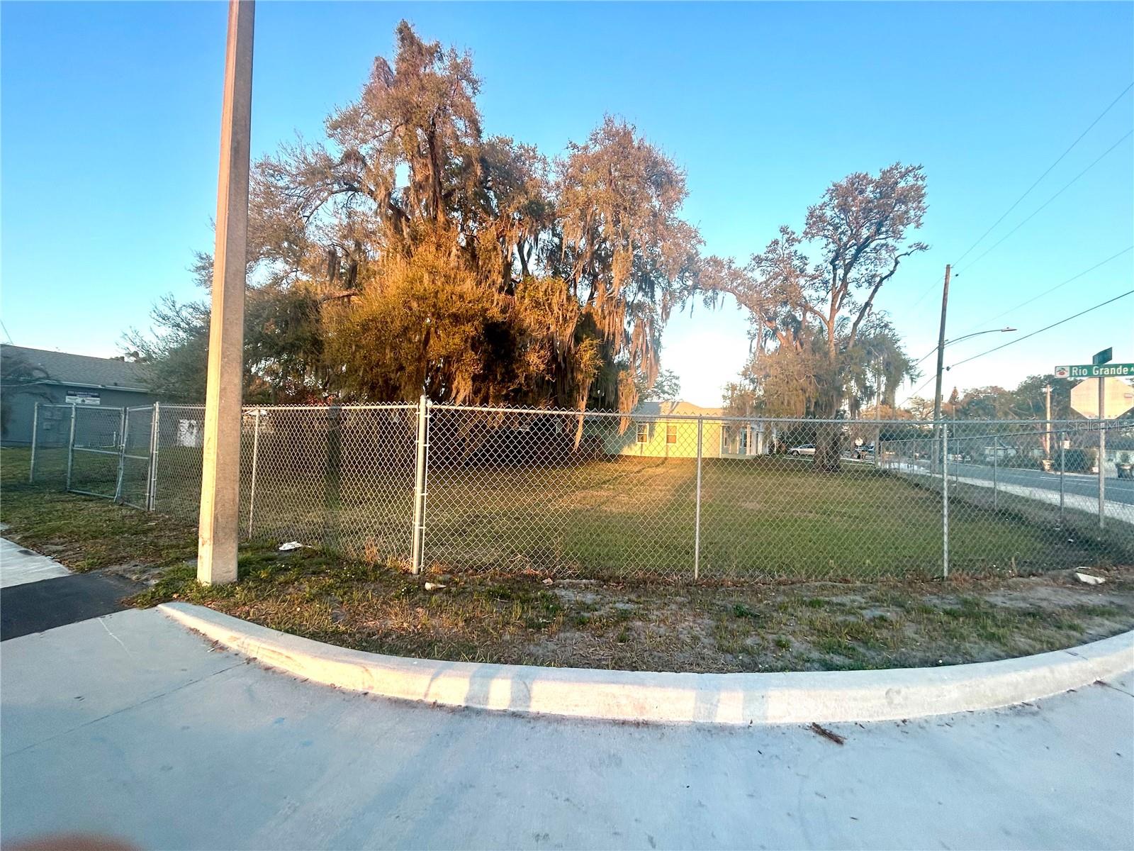 CLEAR LAKE VIEWS - Land