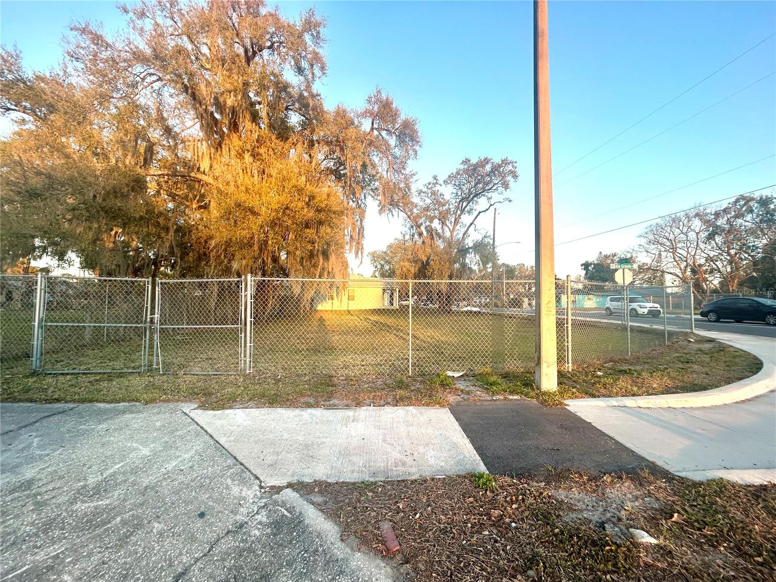 CLEAR LAKE VIEWS - Land