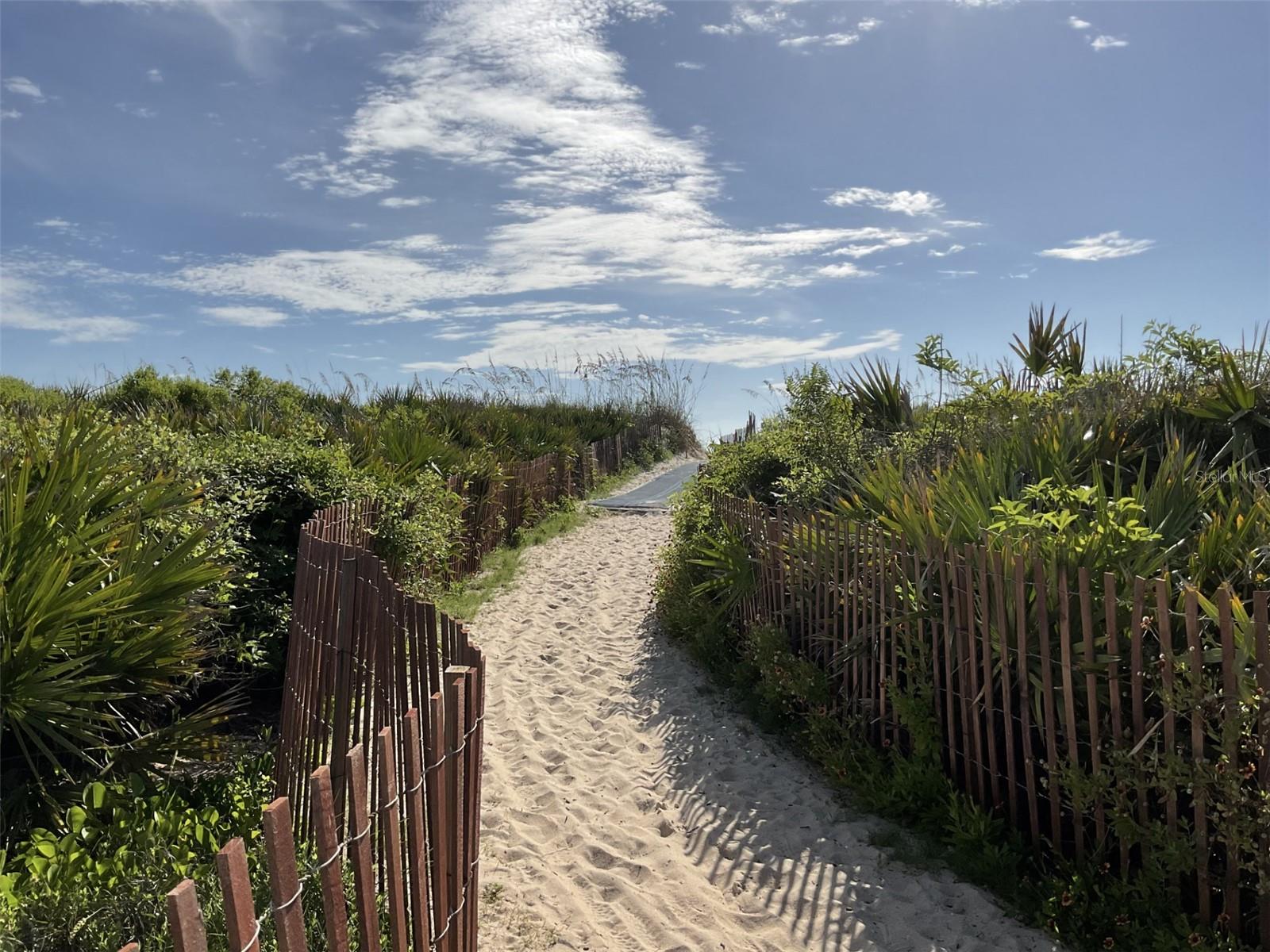 ARMAND BEACH EAST SUB - Residential