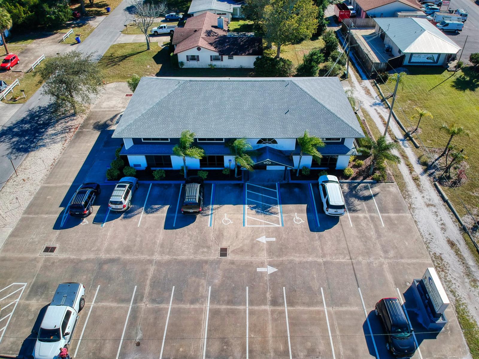 Florida Shores 01 - Commercial Lease