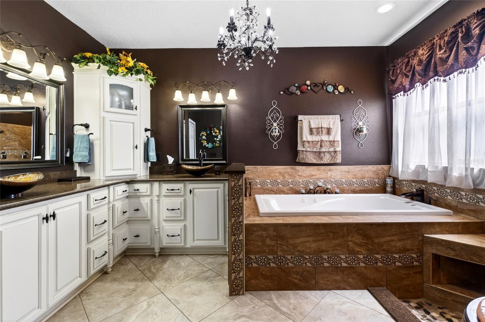 CHERRYRIDGE AT ESTATES - Residential