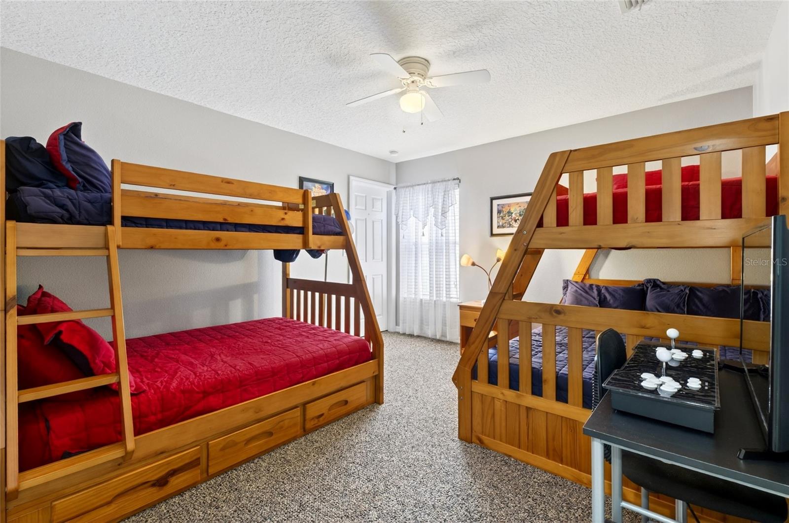 CHERRYRIDGE AT ESTATES - Residential
