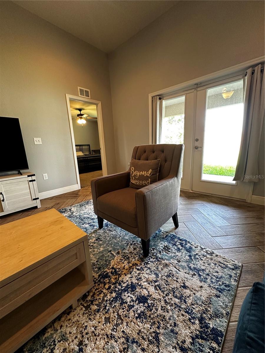 LAKE MARIANA RESERVE PH 1 - Residential Lease