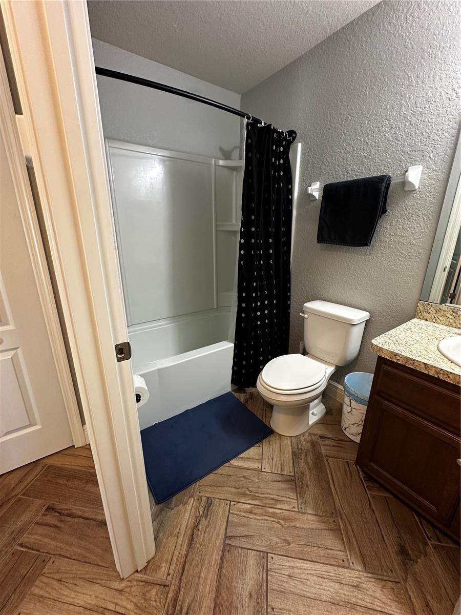 LAKE MARIANA RESERVE PH 1 - Residential Lease