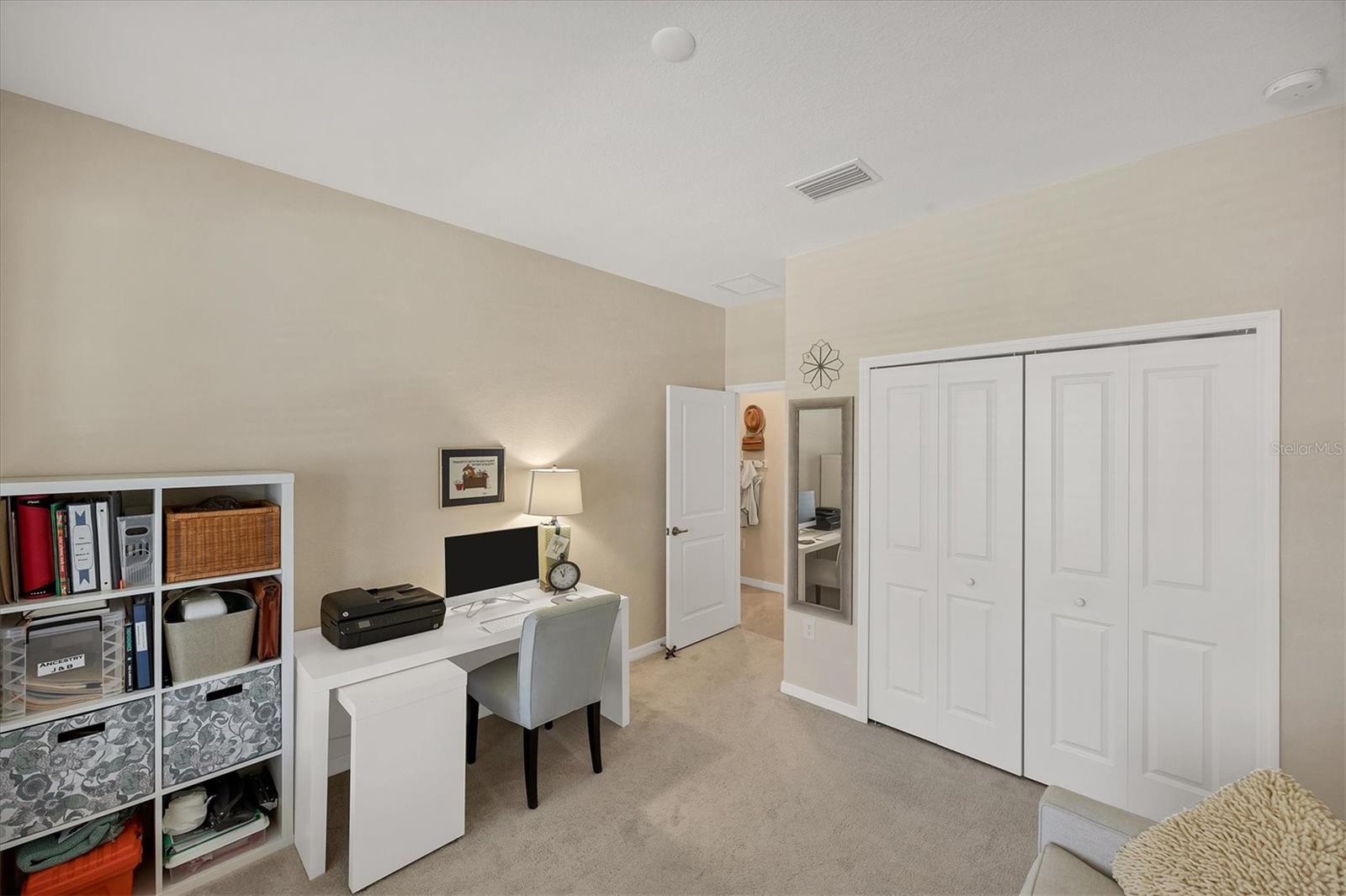 SARASOTA NATIONAL PH 13-B - Residential