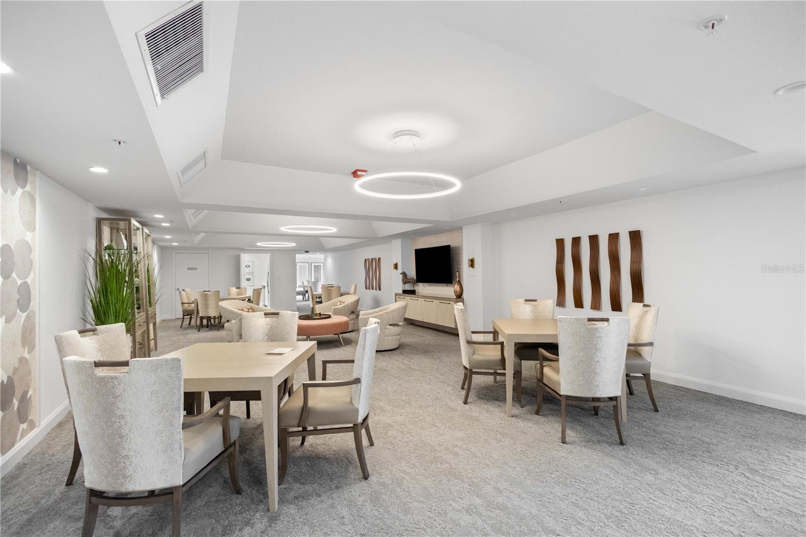 SANCTUARY III - Residential