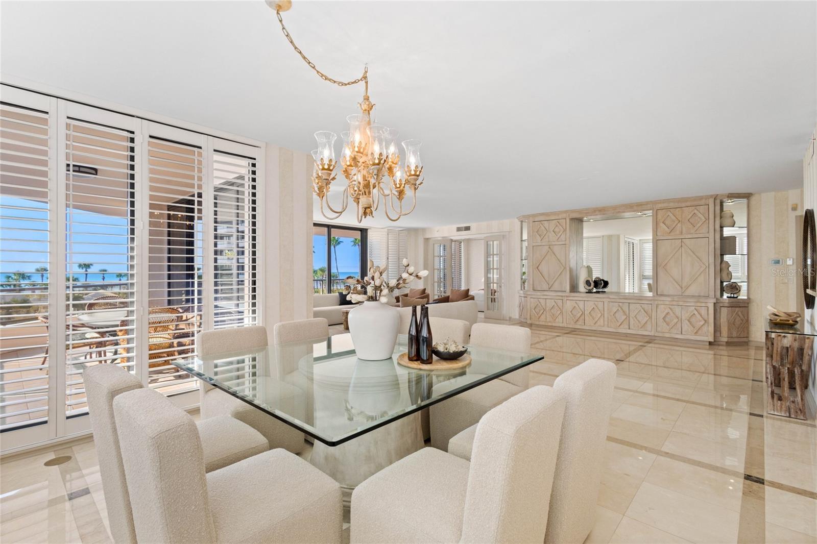 SANCTUARY III - Residential