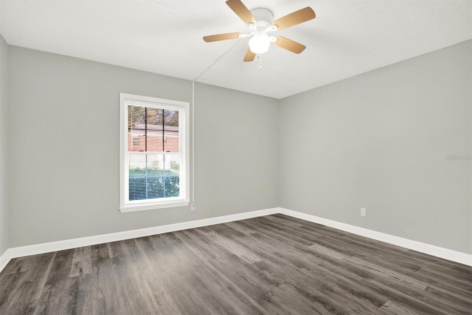 JAMESTOWN CONDO - Residential