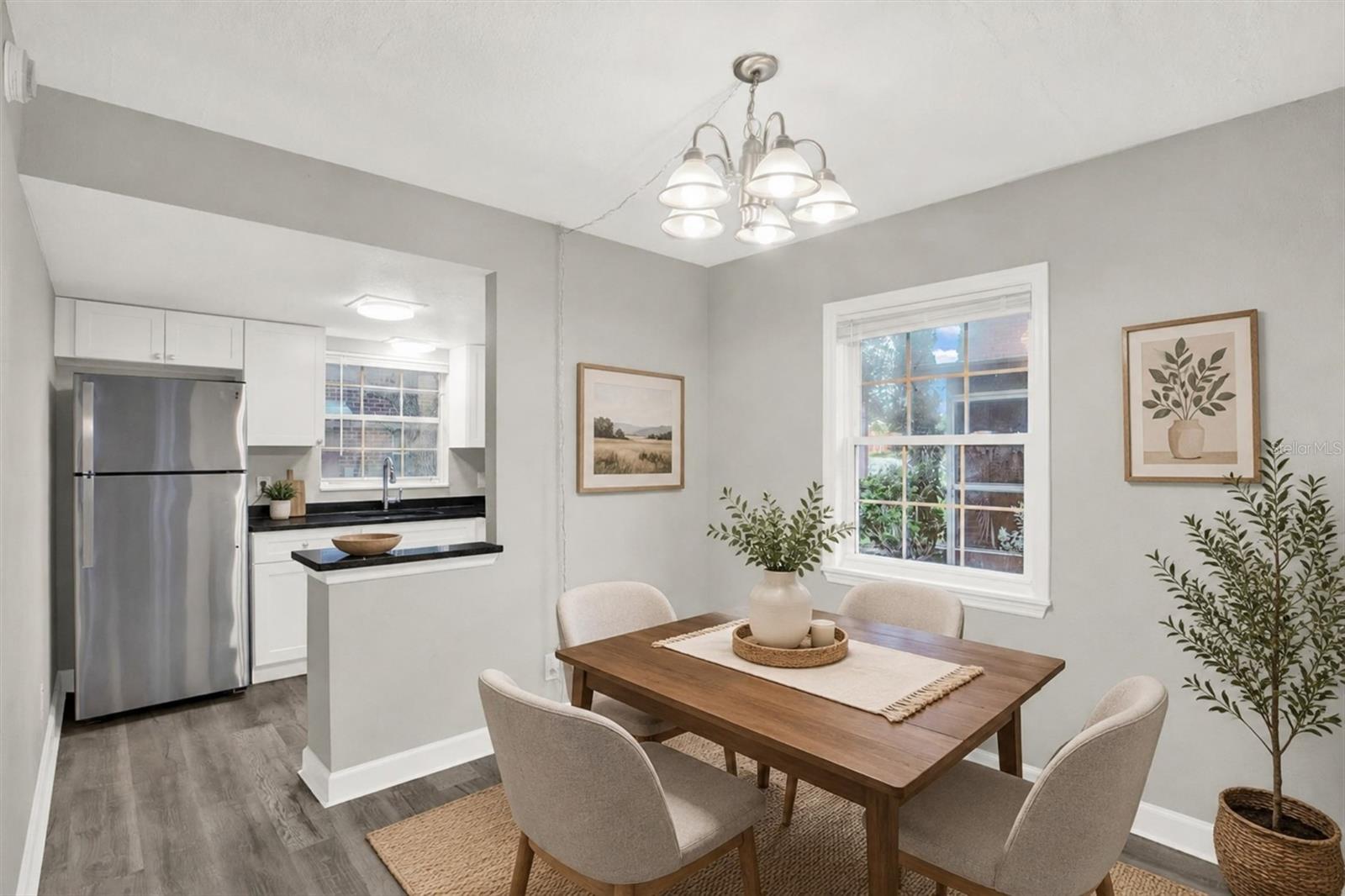 JAMESTOWN CONDO - Residential