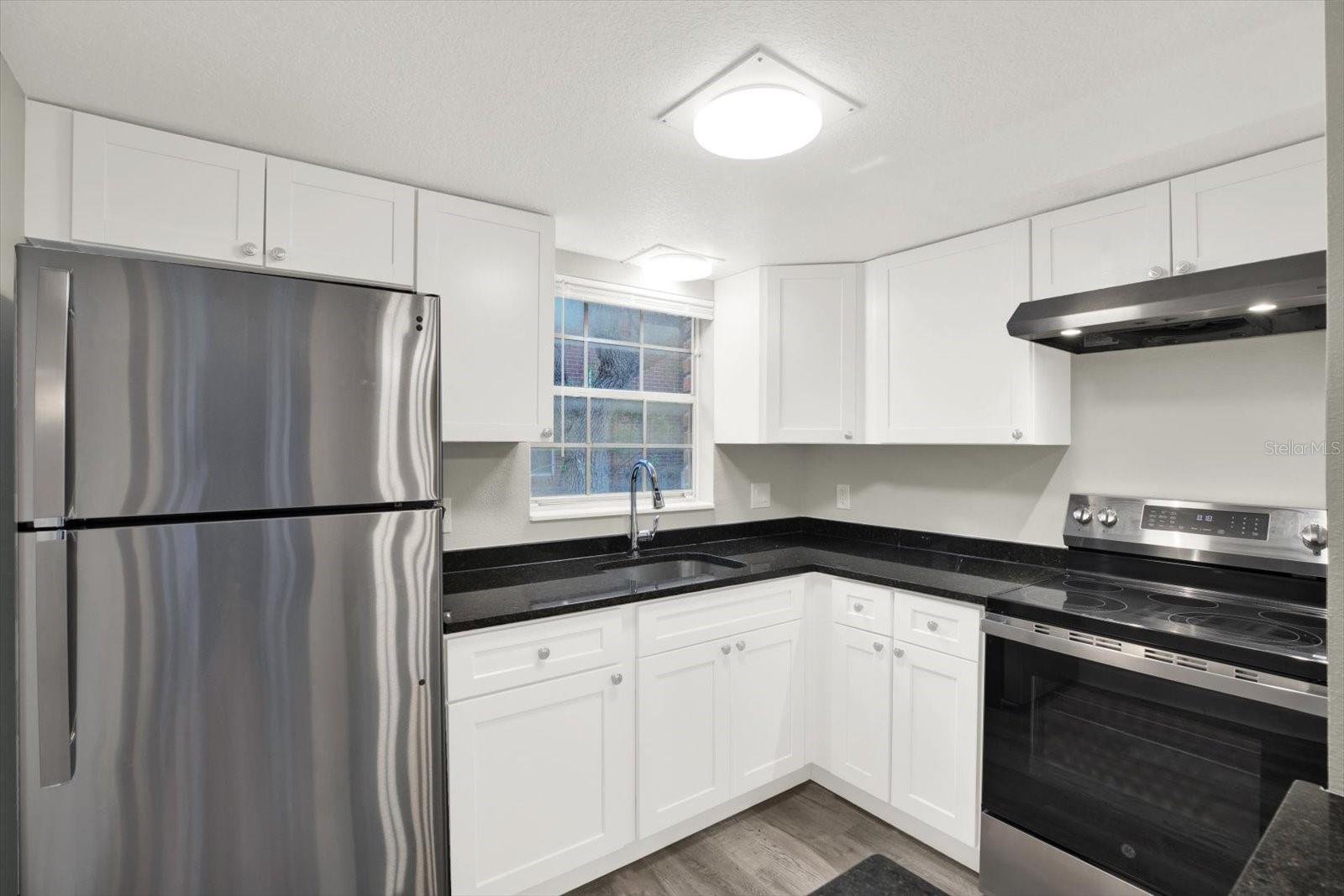 JAMESTOWN CONDO - Residential