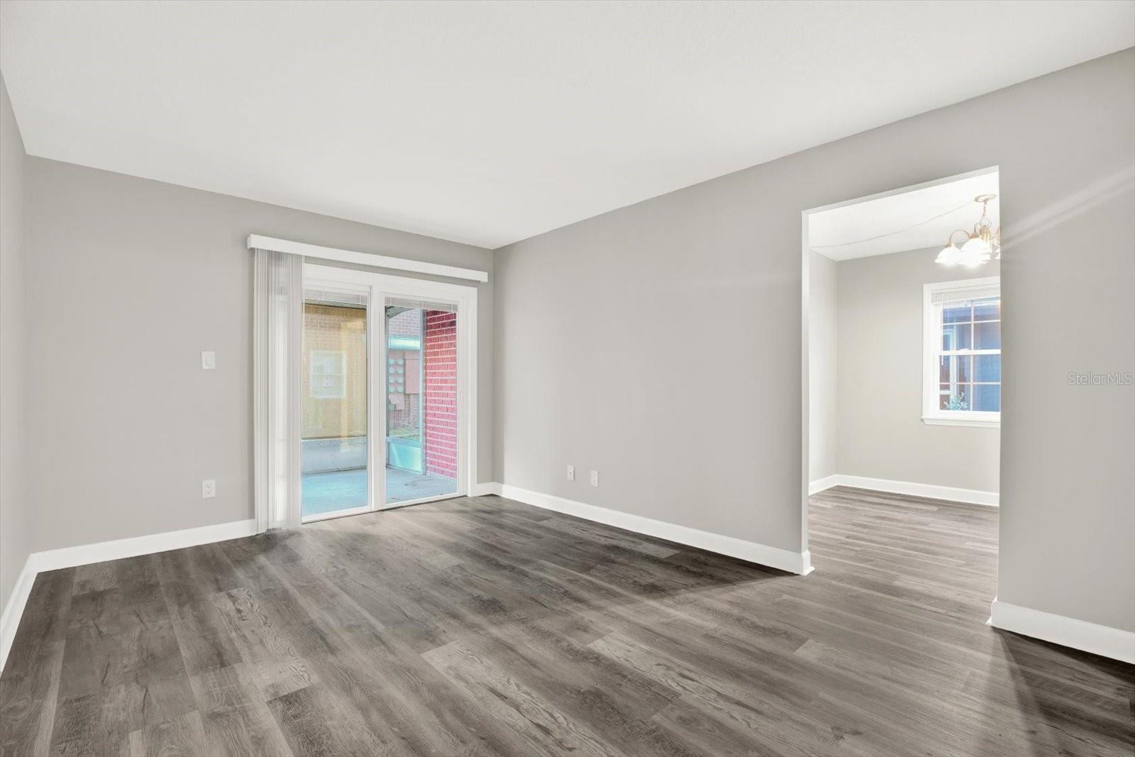 JAMESTOWN CONDO - Residential