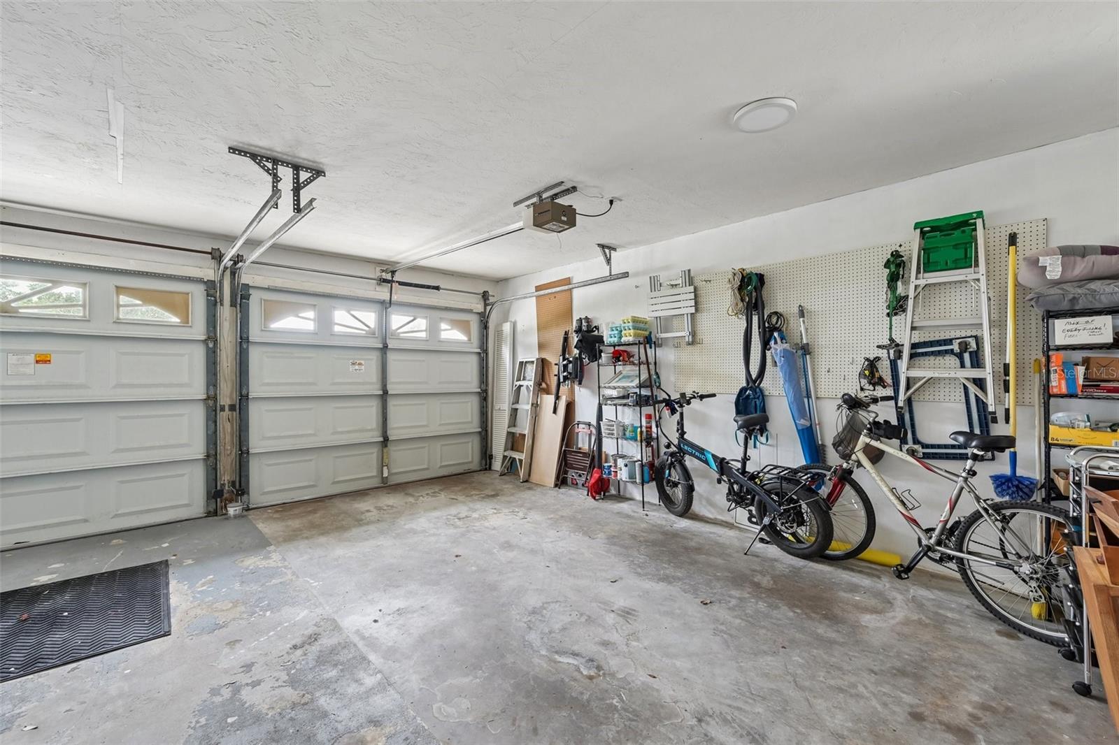 GOLF GREEN - Residential
