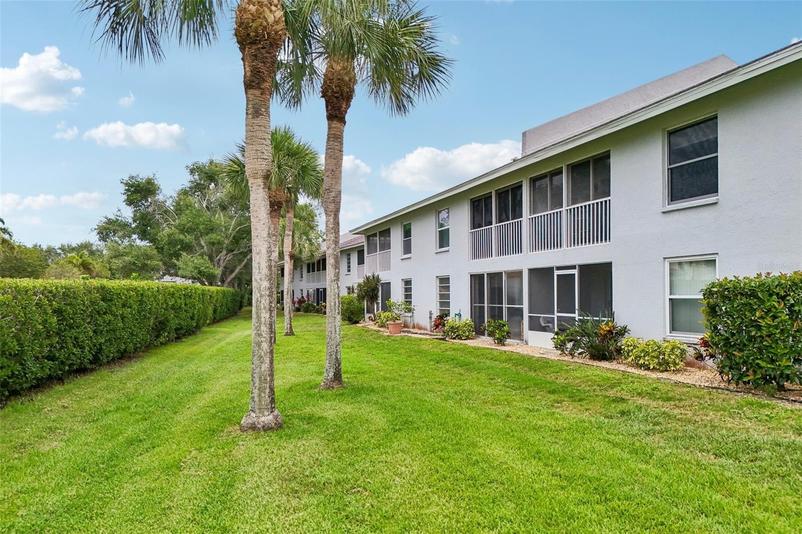 GOLF GREEN - Residential